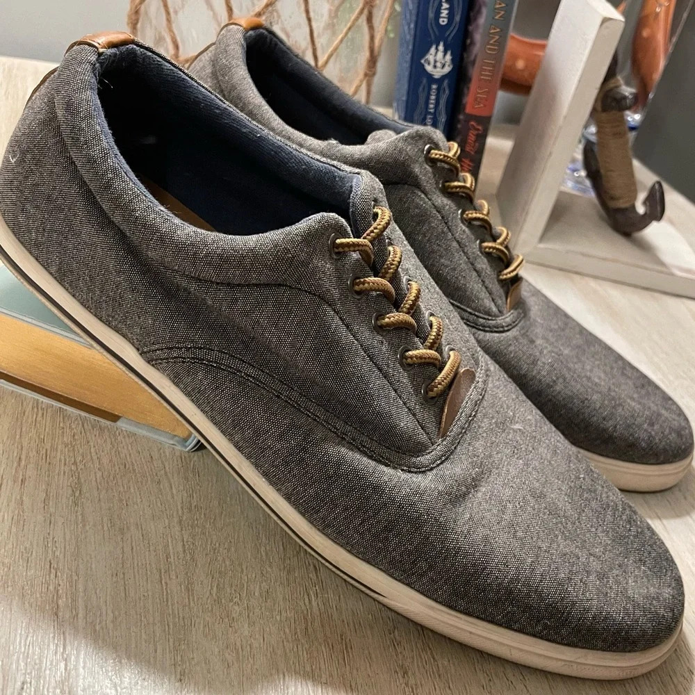 Sonoma Men’s Oxford Sneakers size 11
